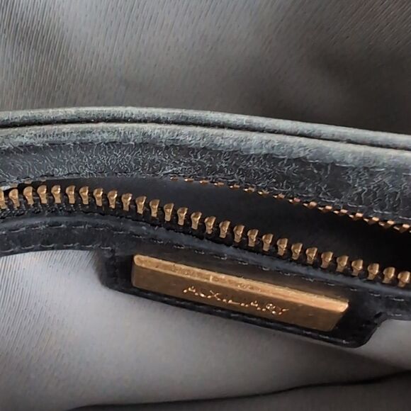 Aritzia auxiliary grey leather bag - Picture 9 of 14